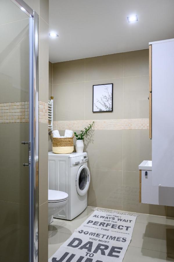 Apartamenty Mieszka I Łódź Exteriör bild